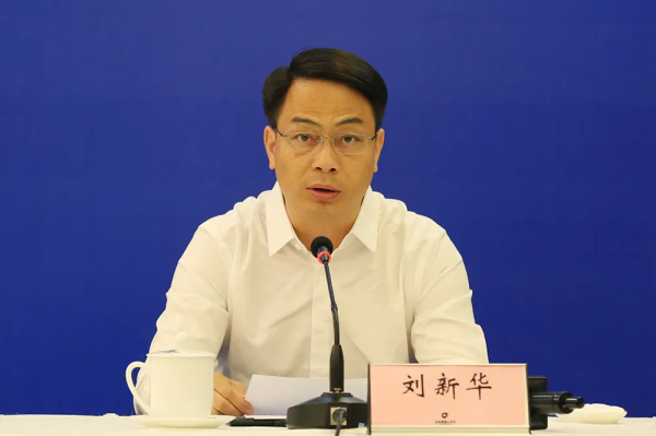 醴陵市长刘新华，主动叮咛问题