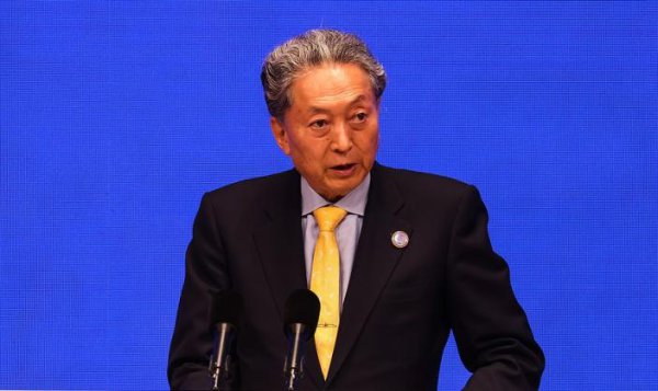 鸠山由纪夫：反省、谢罪！